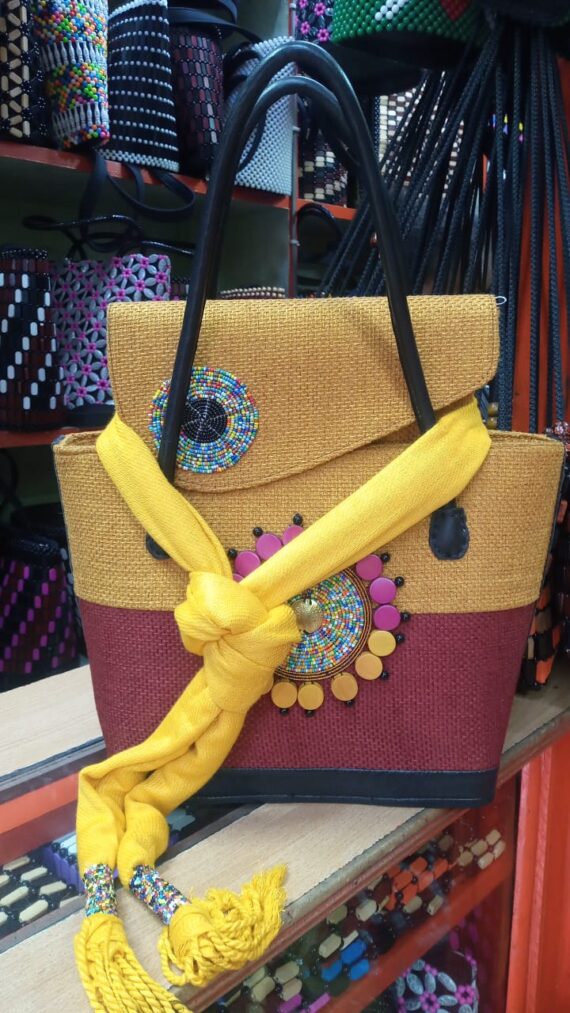 MADAGASCAR BAG SET WITH CLUTCH PURSE AND SCARF