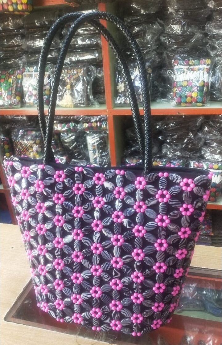 STAR CERAMIC BEADED HANDBAG WITH WOVEN HANDLE