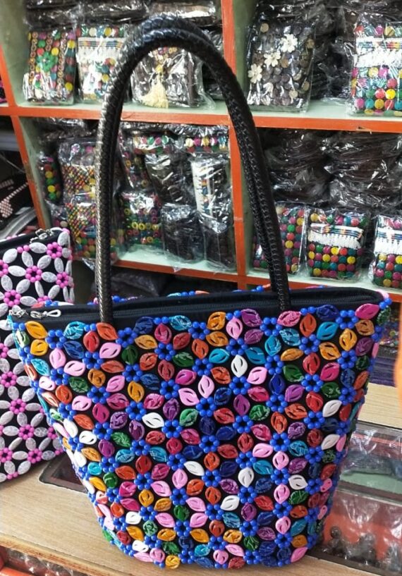 FLOWERED CERAMIC BEADED HANDBAG WITH WOVEN HANDLE