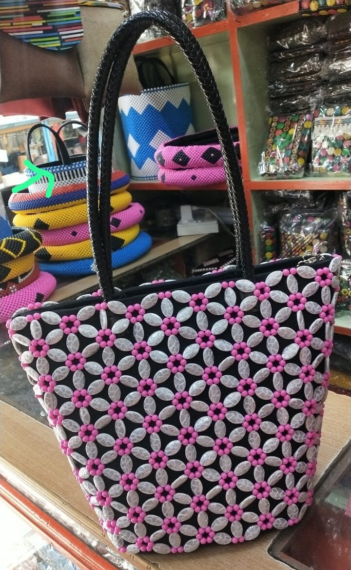 STAR CERAMIC BEADED HANDBAG WITH WOVEN HANDLE