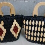 Designed Wooden Oval Bead Bag Wooden Handle Kenya made (5)